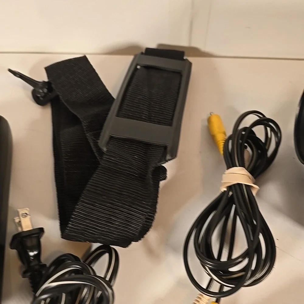 PANASONIC Palmcorder PV-IQ204 VHS-C Color Video Camcorder Tested With Power Cord